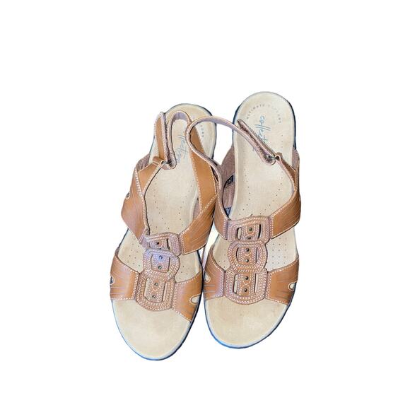 Clarks Sandals Brown Leather Comfort Strappy Wedge Open Toe Walking Shoes sz 11 - Picture 7 of 10